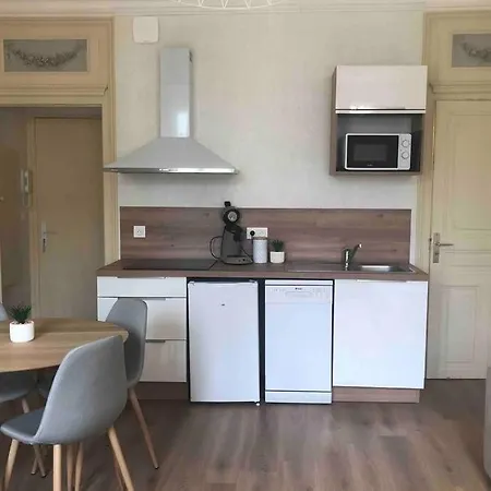 Beauneappart - Centre- Climatisation - Parking Gratuit